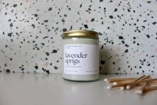 lavender sprigs candle